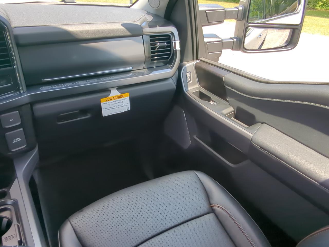 2026 Ford Super Duty F-250 SRW Lariat Appleton WI