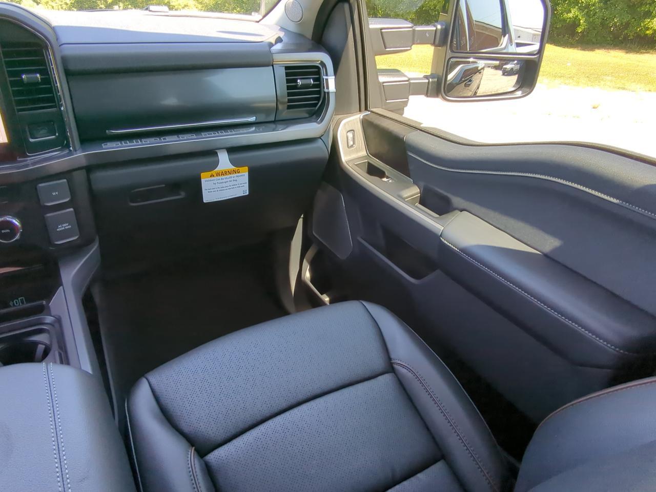 2026 Ford Super Duty F-250 SRW Lariat Appleton WI