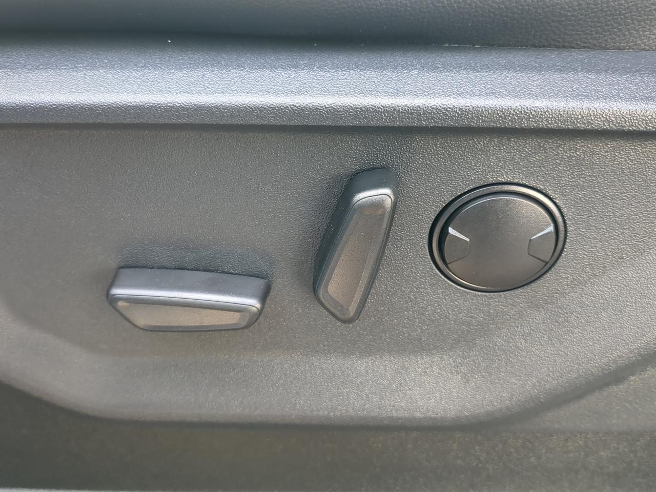 2026 Ford Super Duty F-250 SRW Lariat Appleton WI