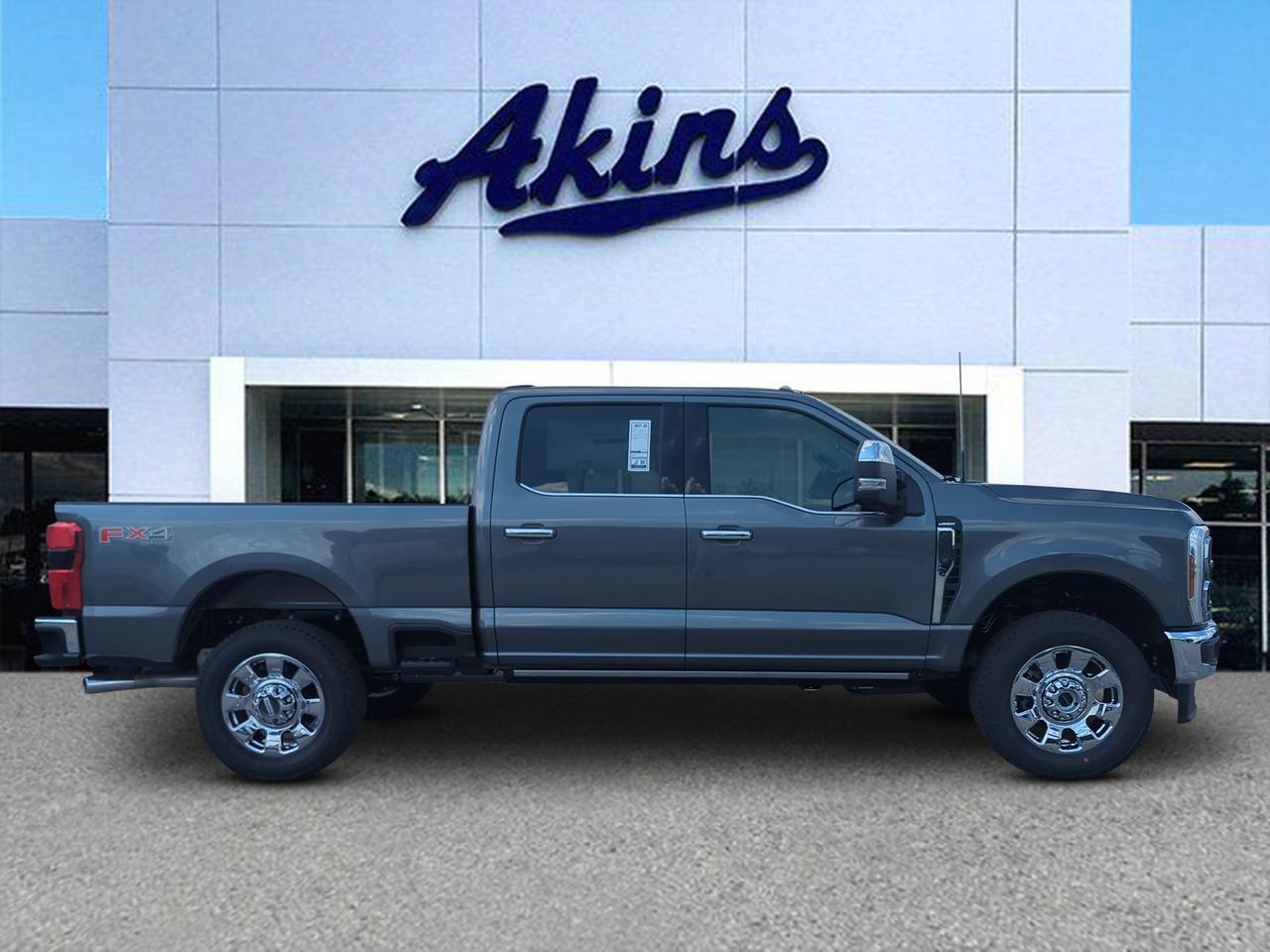 2026 Ford Super Duty F-250 SRW Lariat