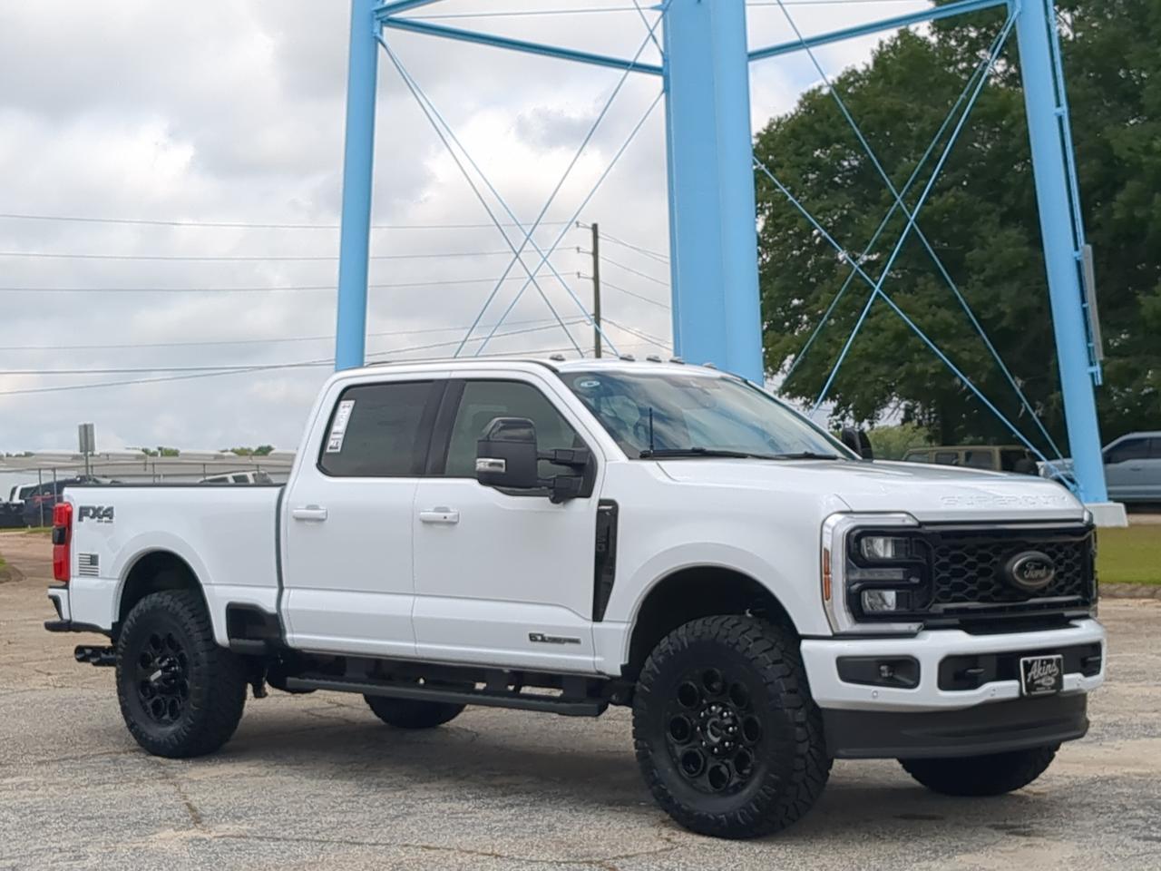 2026 Ford Super Duty F-250 SRW Lariat