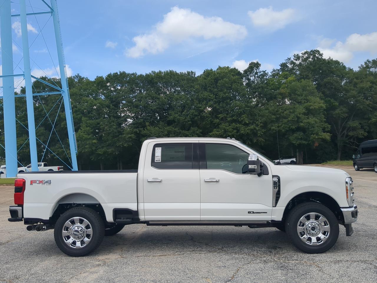 2026 Ford Super Duty F-250 SRW Lariat