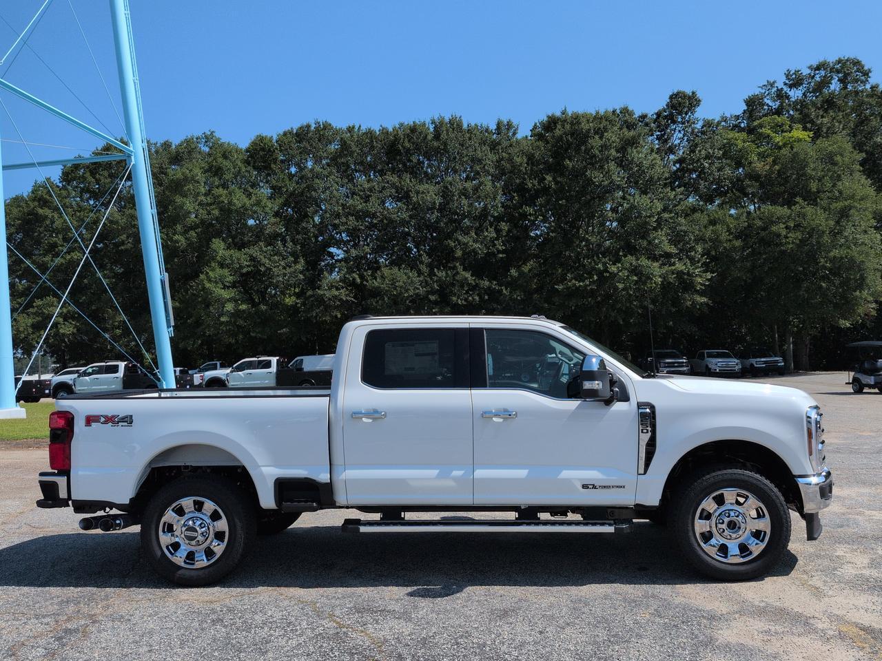 2026 Ford Super Duty F-250 SRW Lariat