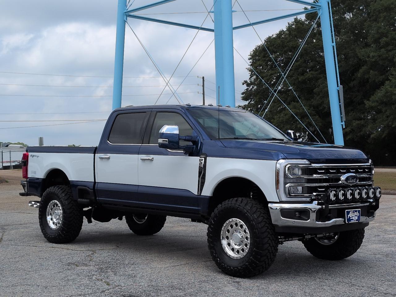 2026 Ford Super Duty F-250 SRW Lariat