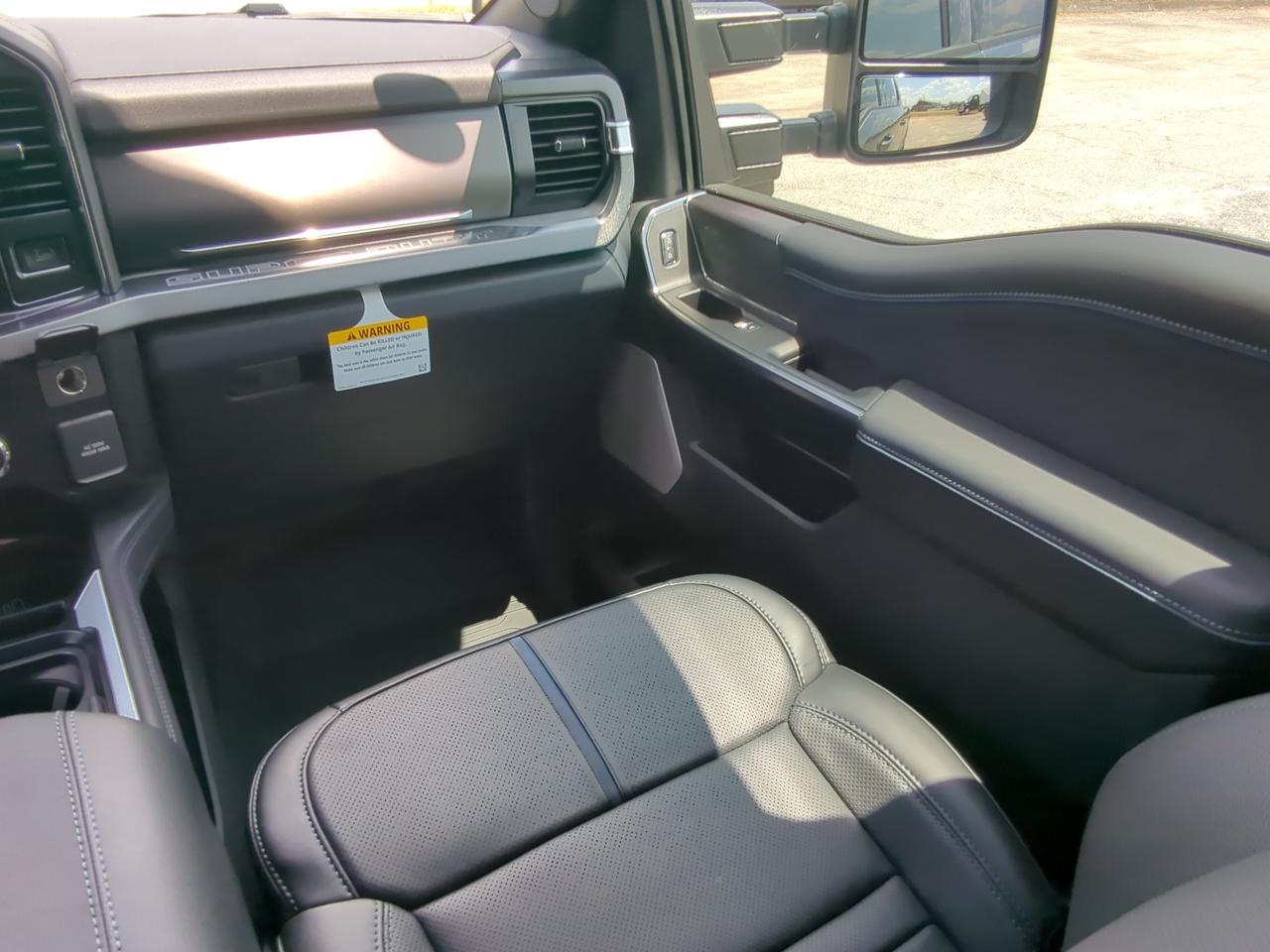 2026 Ford Super Duty F-250 SRW Platinum Appleton WI