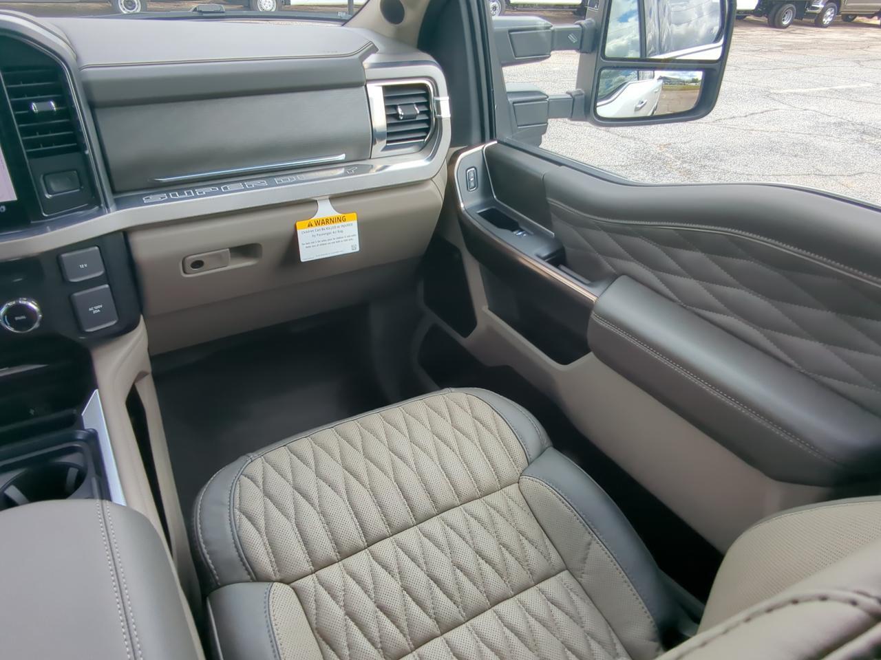 2026 Ford Super Duty F-250 SRW Platinum Plus Appleton WI
