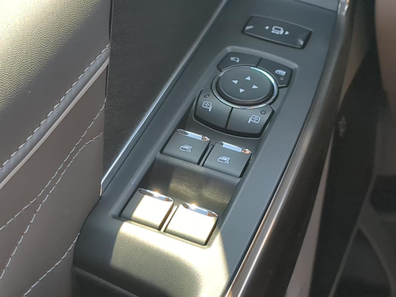 2026 Ford Super Duty F-250 SRW Platinum Plus Appleton WI