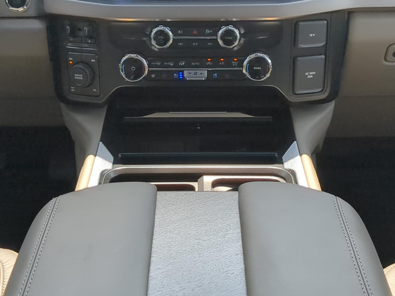 2026 Ford Super Duty F-250 SRW Platinum Plus Appleton WI