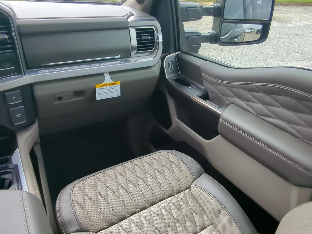 2026 Ford Super Duty F-250 SRW Platinum Plus Appleton WI