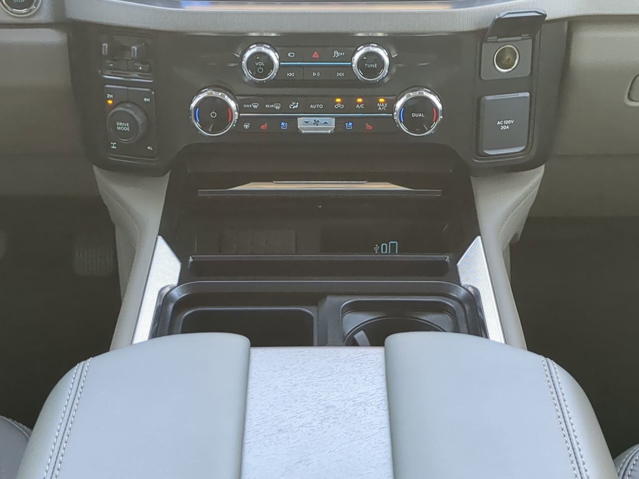 2026 Ford Super Duty F-250 SRW Platinum Plus Winder GA