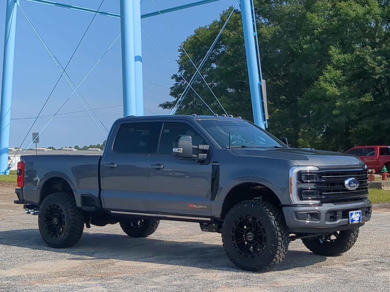 2026 Ford Super Duty F-250 SRW Platinum