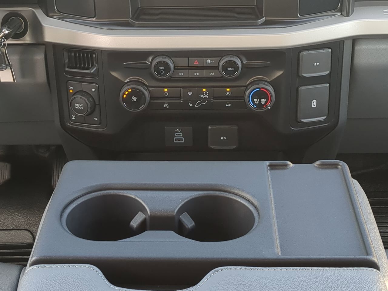 2026 Ford Super Duty F-250 SRW Service Body Appleton WI