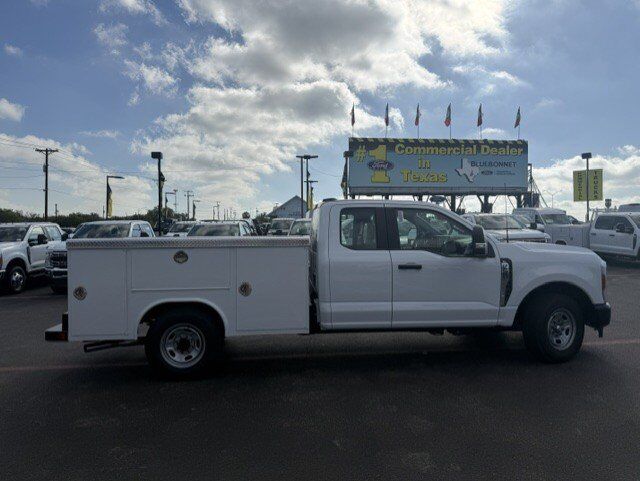 2026 Ford Super Duty F-250 SRW Service Body