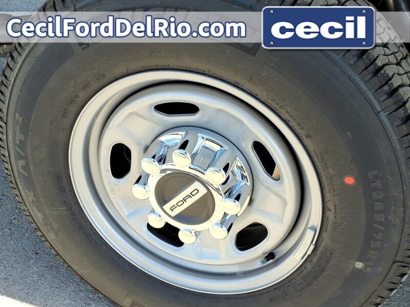 2026 Ford Super Duty F-250 SRW XL Del Rio TX