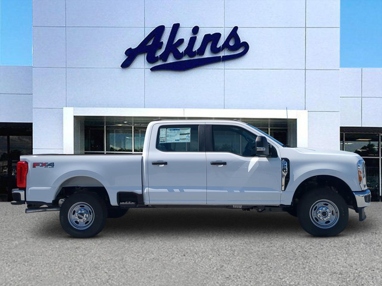 2026 Ford Super Duty F-250 SRW XL