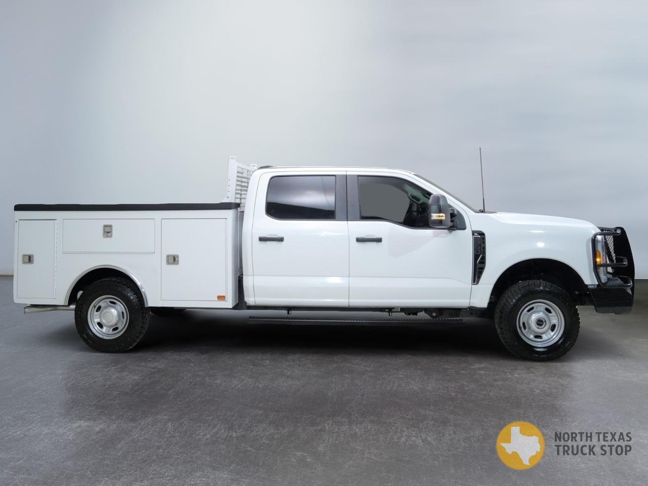 2026 Ford Super Duty F-250 XL FX4 Utility 6.8L Gas 4x4 Mansfield TX
