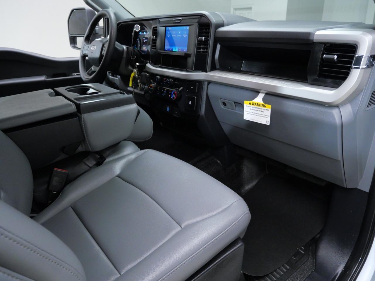 2026 Ford Super Duty F-250 XL FX4 Utility 6.8L Gas 4x4 Mansfield TX