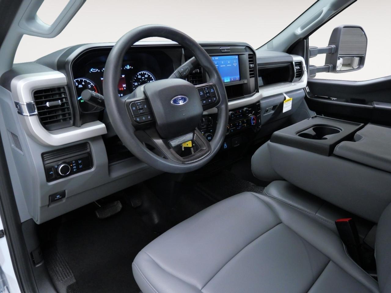 2026 Ford Super Duty F-250 XL FX4 Utility 6.8L Gas 4x4 Mansfield TX