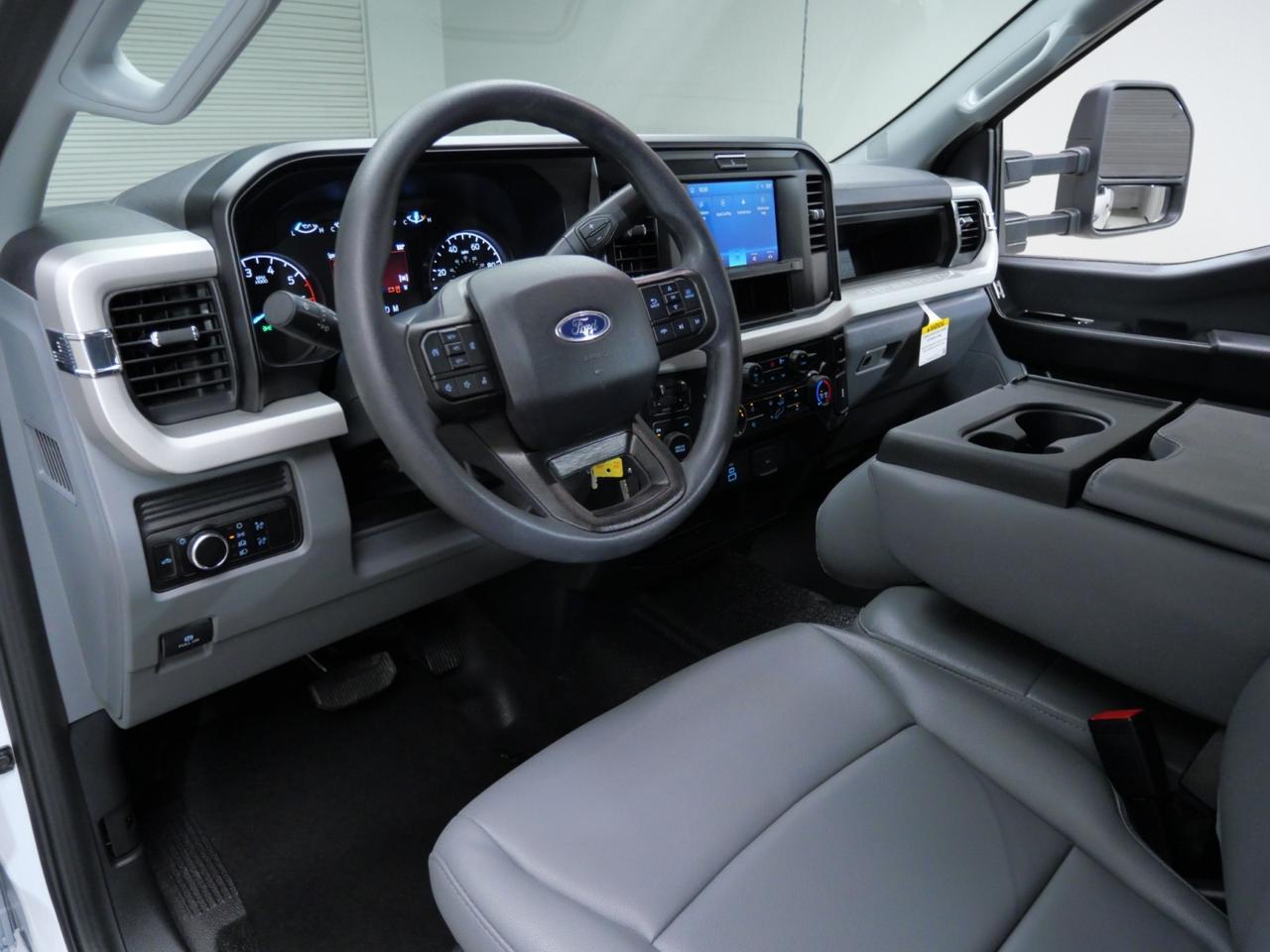 2026 Ford Super Duty F-250 XL FX4 Utility 6.8L Gas 4x4 Mansfield TX