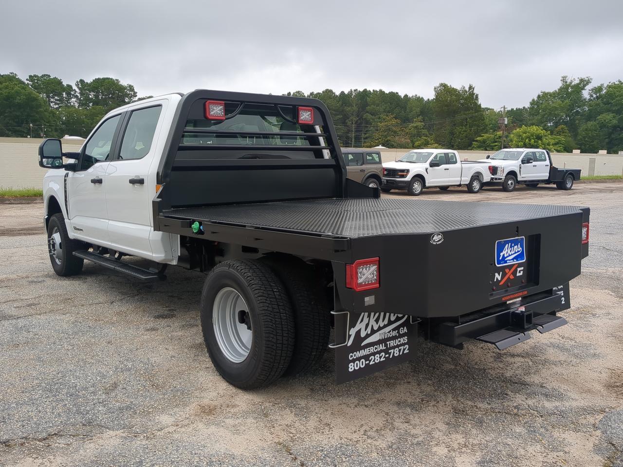2026 Ford Super Duty F-350 DRW Flatbed Appleton WI