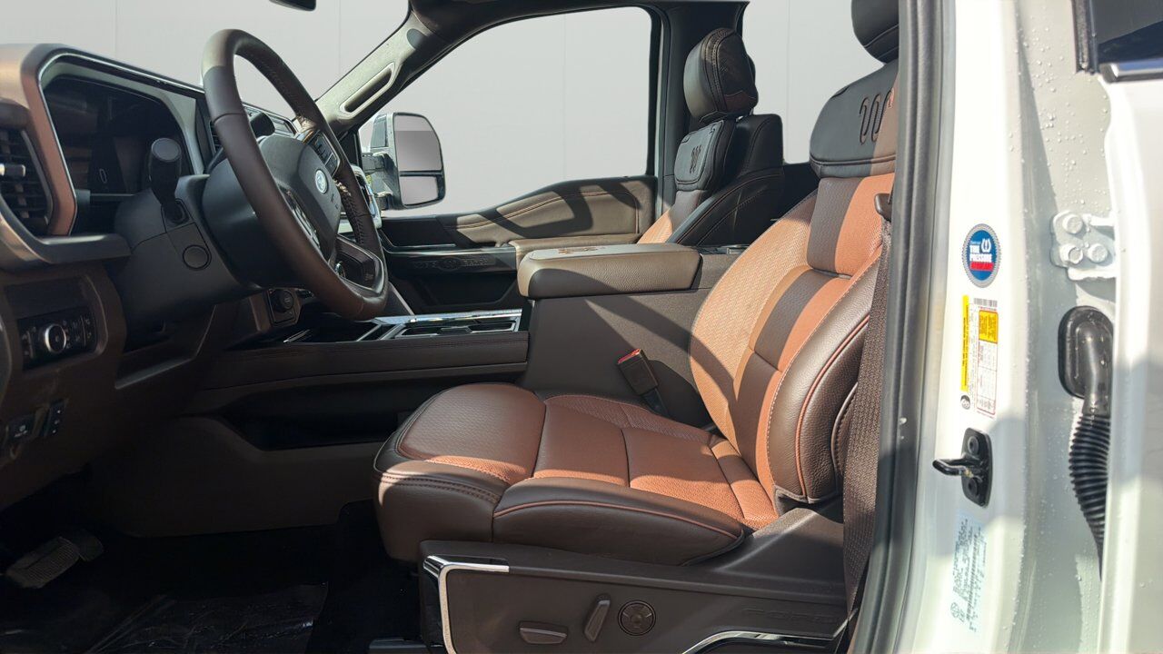 2026 Ford Super Duty F-350 DRW King Ranch Sherwood Park AB