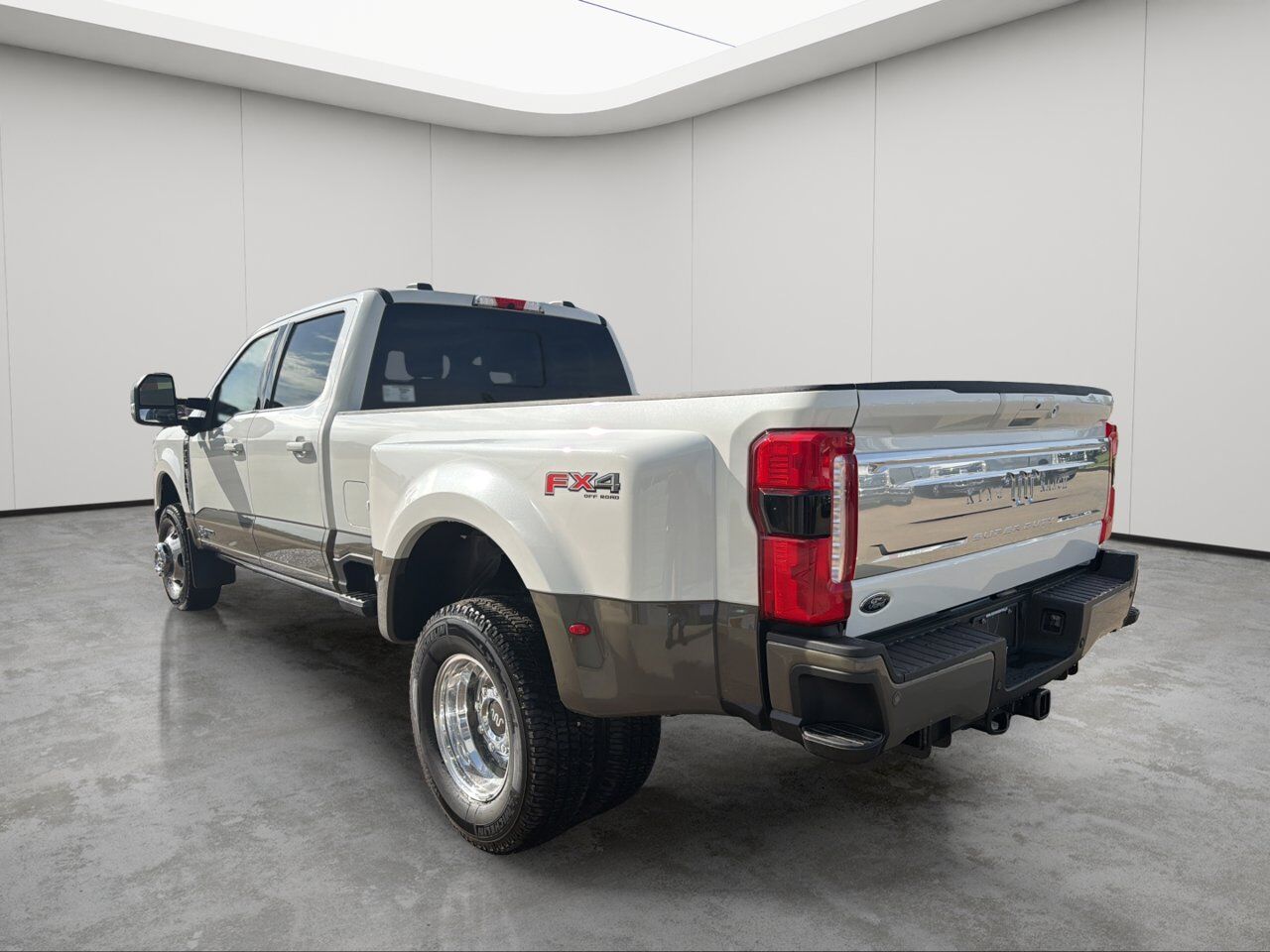 2026 Ford Super Duty F-350 DRW King Ranch Sherwood Park AB