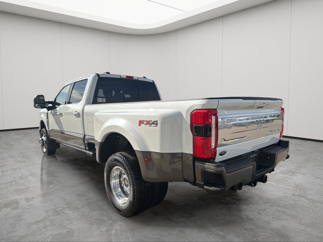 2026 Ford Super Duty F-350 DRW King Ranch Sherwood Park AB