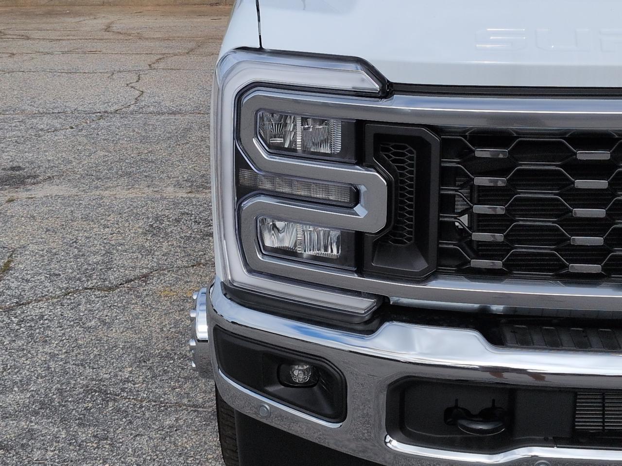 2026 Ford Super Duty F-350 DRW LARIAT Appleton WI