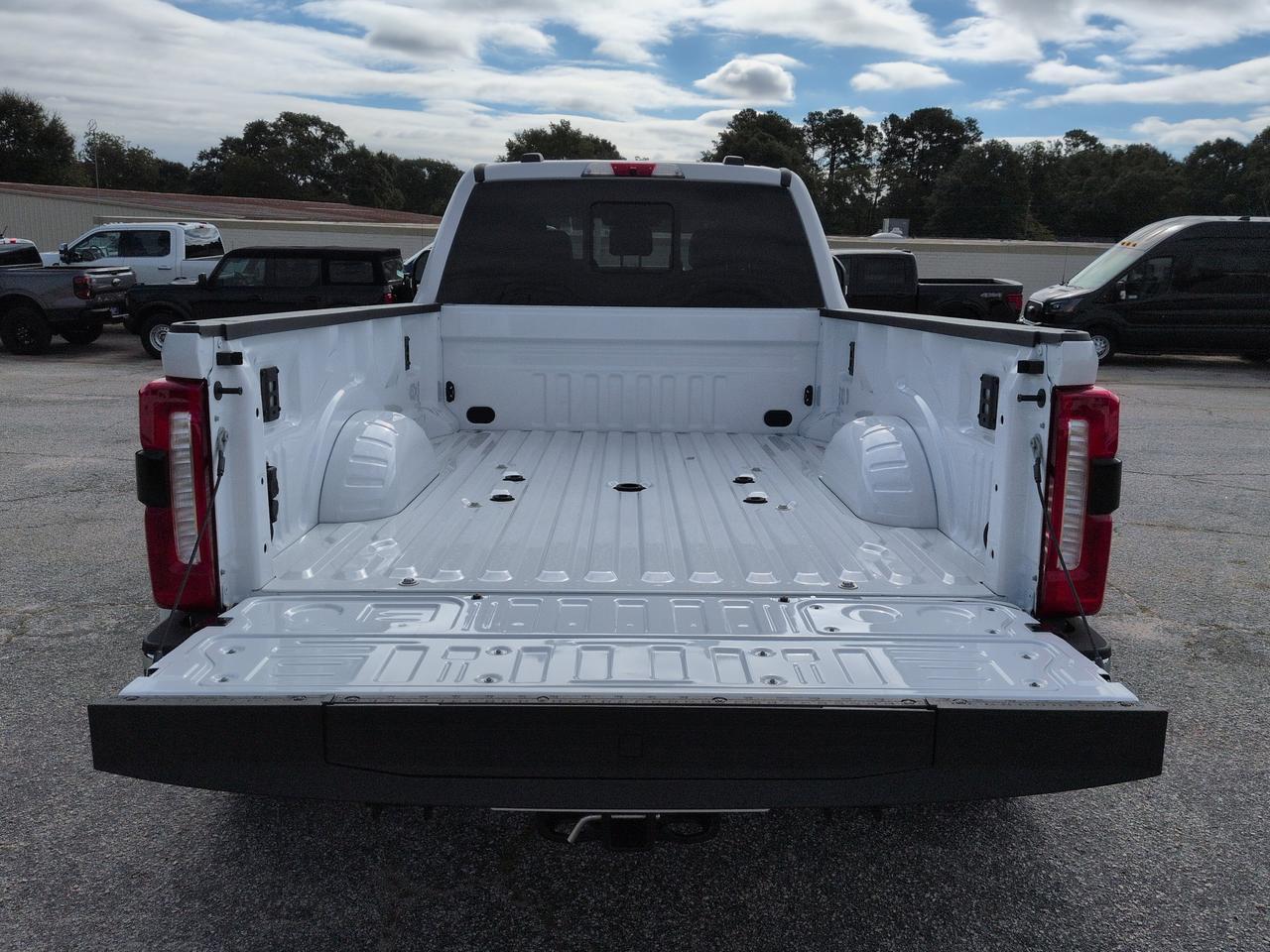 2026 Ford Super Duty F-350 DRW LARIAT Winder GA
