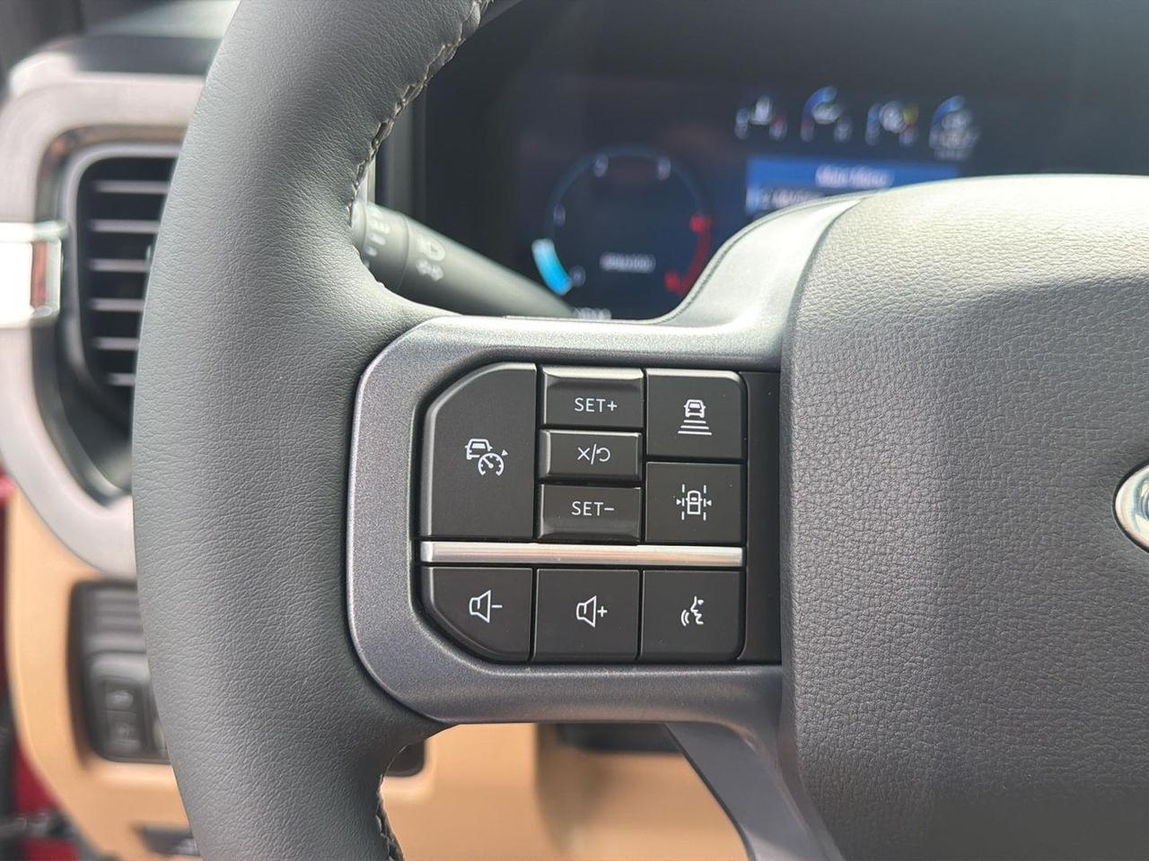 2026 Ford Super Duty F-350 DRW LARIAT Gaithersburg MD