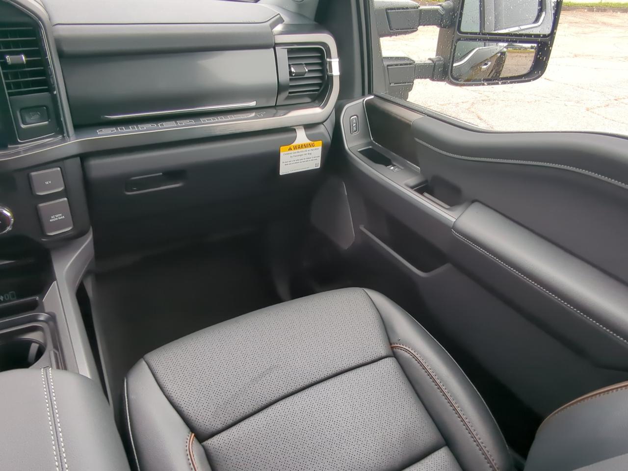 2026 Ford Super Duty F-350 DRW Lariat Appleton WI