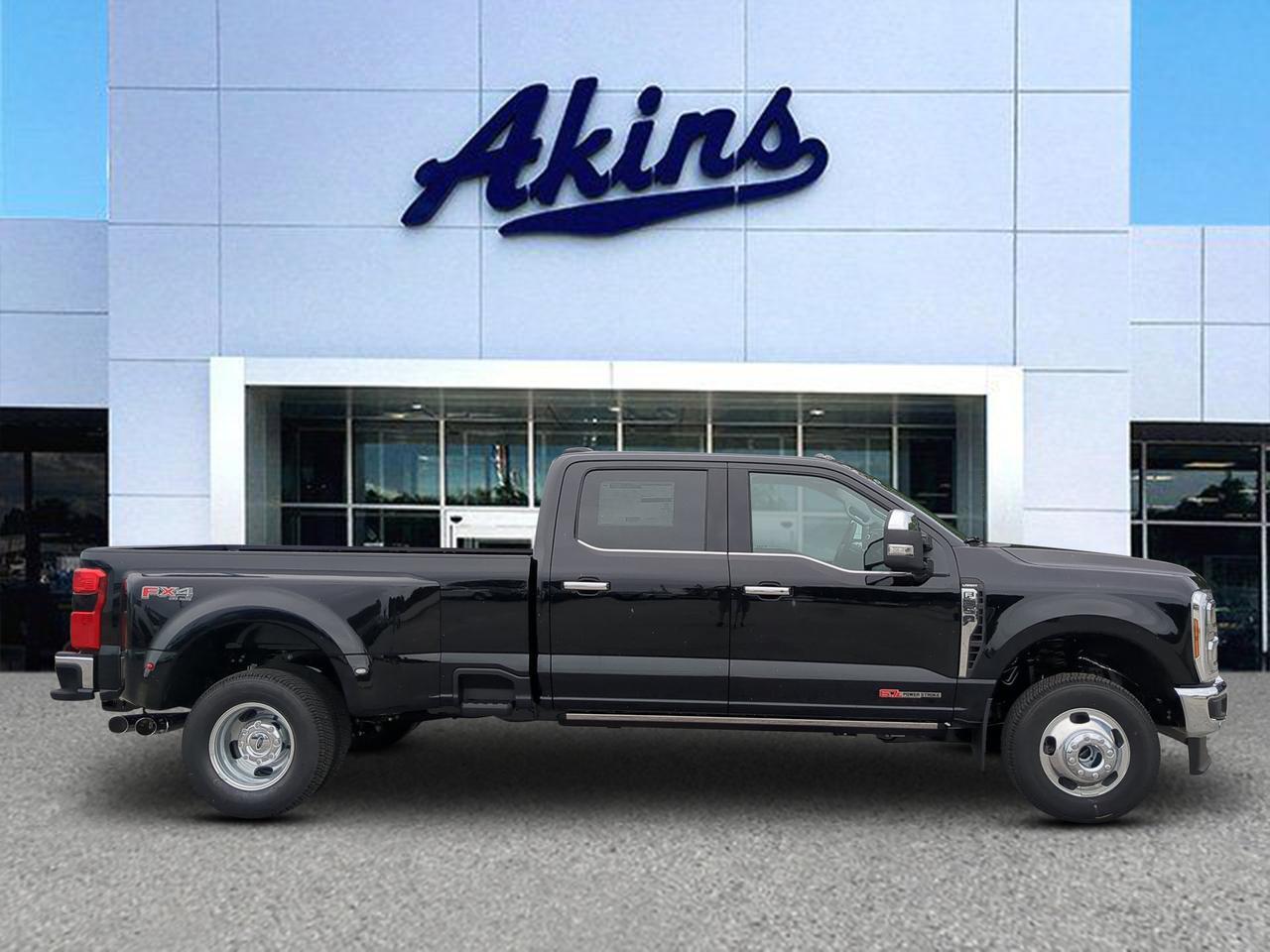 2026 Ford Super Duty F-350 DRW Lariat Appleton WI