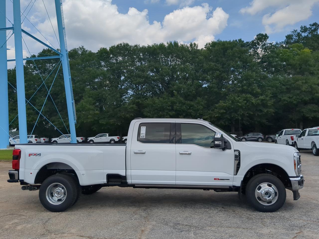 2026 Ford Super Duty F-350 DRW Lariat Appleton WI