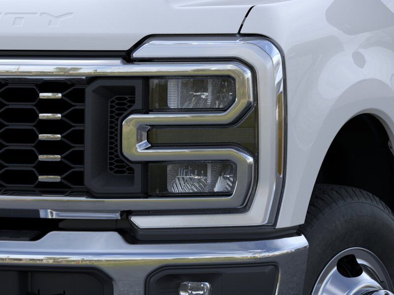 2026 Ford Super Duty F-350 DRW Lariat Appleton WI