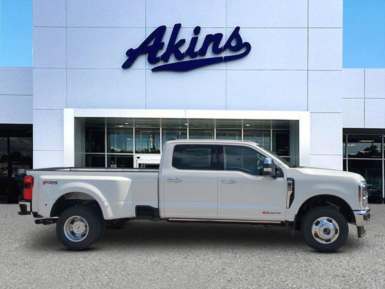 2026 Ford Super Duty F-350 DRW Lariat Appleton WI