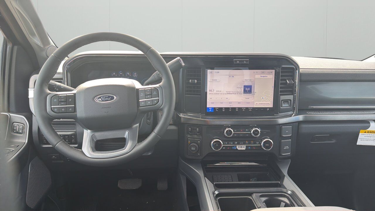 2026 Ford Super Duty F-350 DRW Lariat Sherwood Park AB