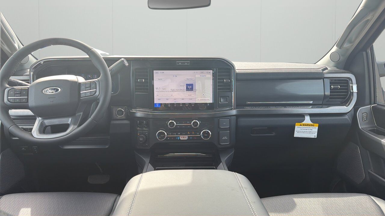 2026 Ford Super Duty F-350 DRW Lariat Sherwood Park AB