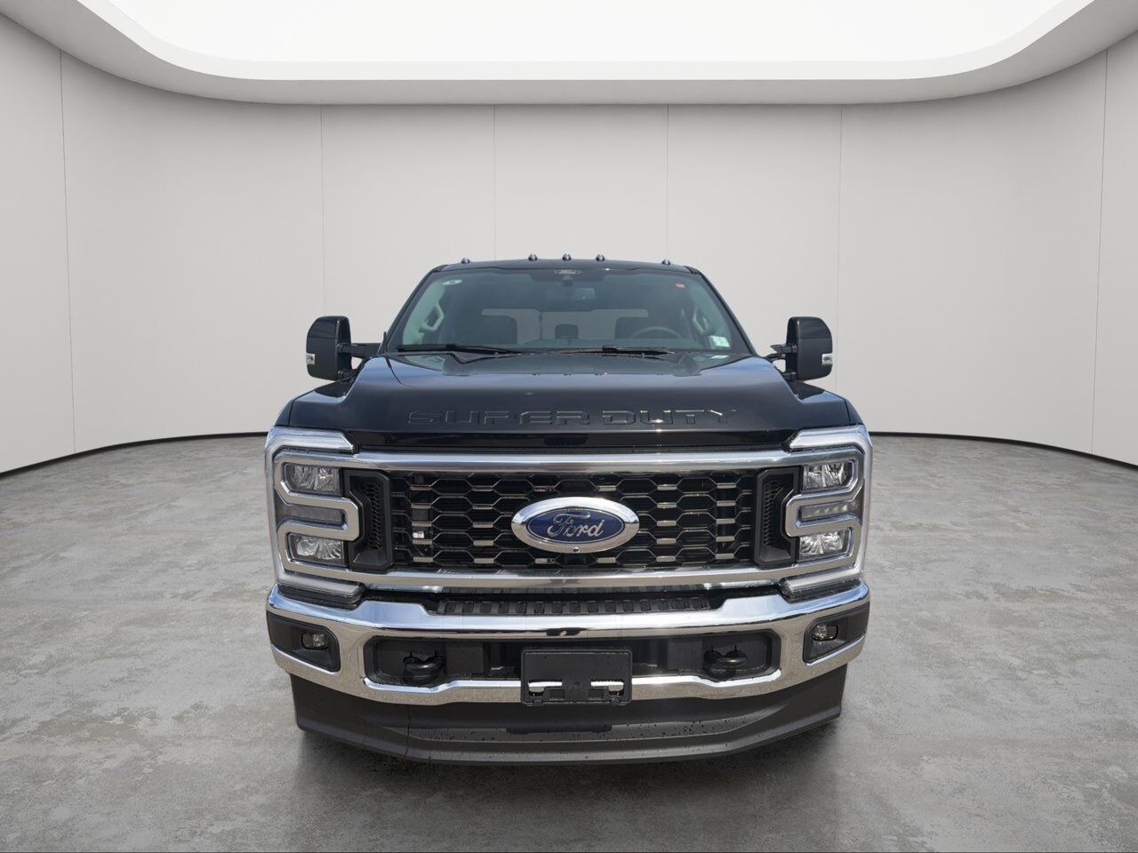 2026 Ford Super Duty F-350 DRW Lariat