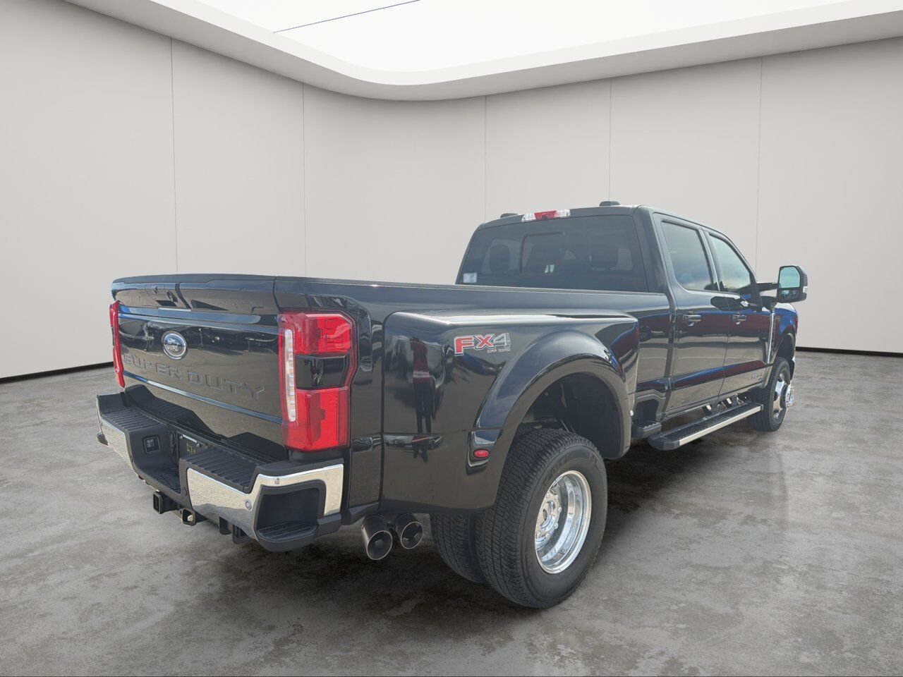 2026 Ford Super Duty F-350 DRW Lariat Sherwood Park AB