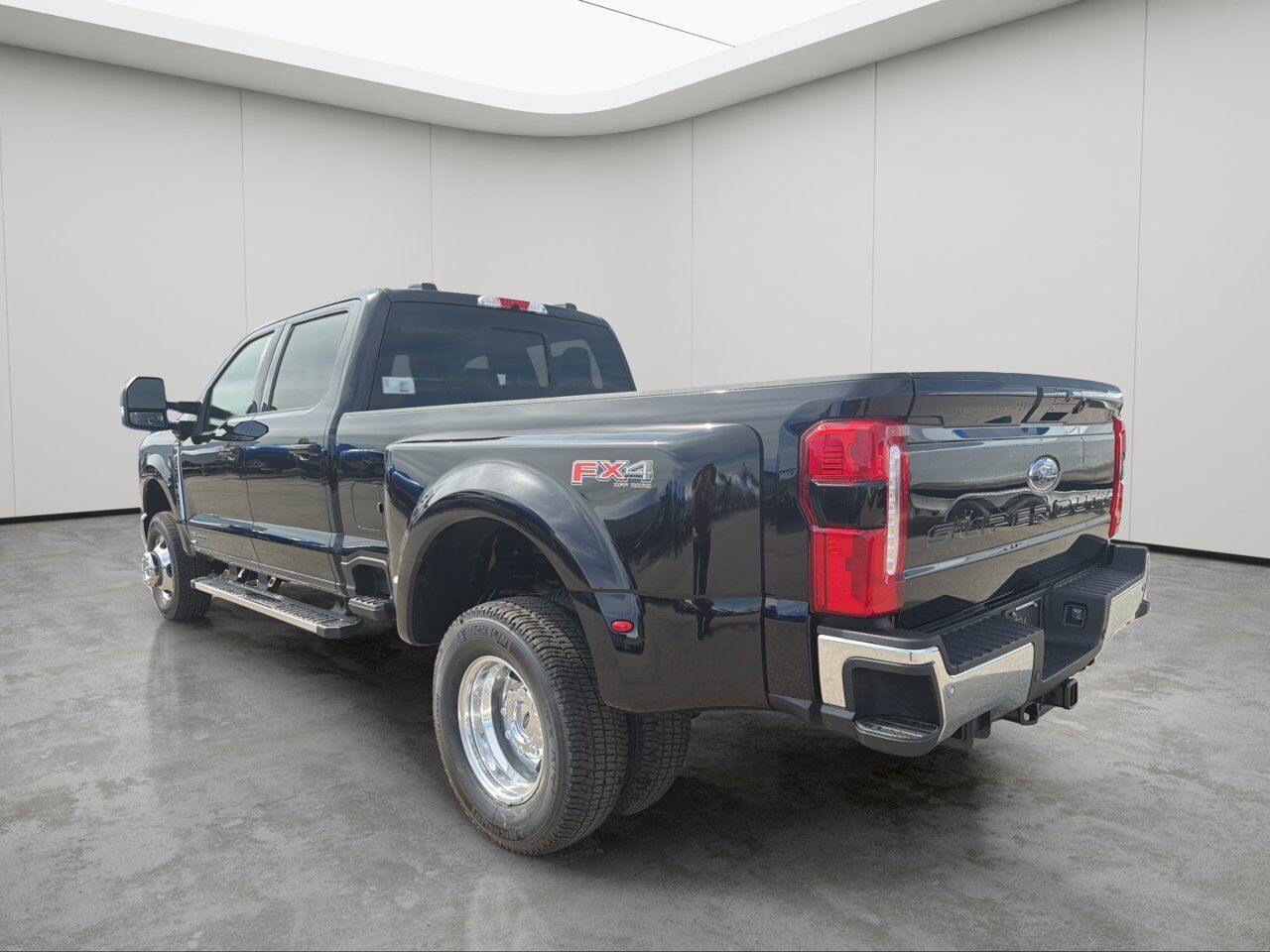 2026 Ford Super Duty F-350 DRW Lariat Sherwood Park AB