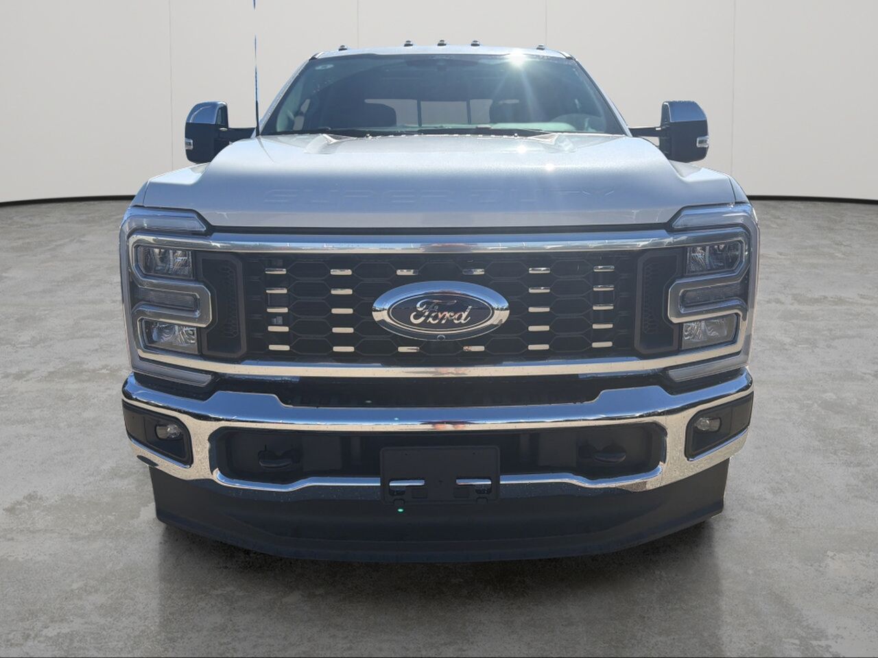 2026 Ford Super Duty F-350 DRW Lariat