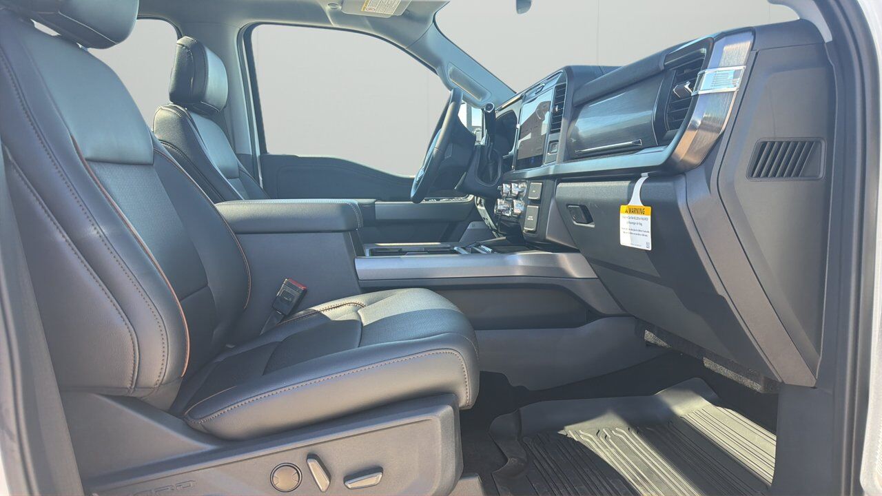 2026 Ford Super Duty F-350 DRW Lariat Sherwood Park AB