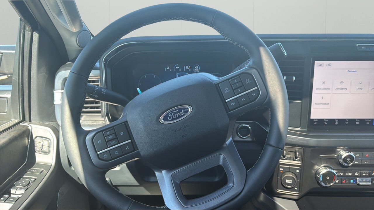 2026 Ford Super Duty F-350 DRW Lariat Sherwood Park AB