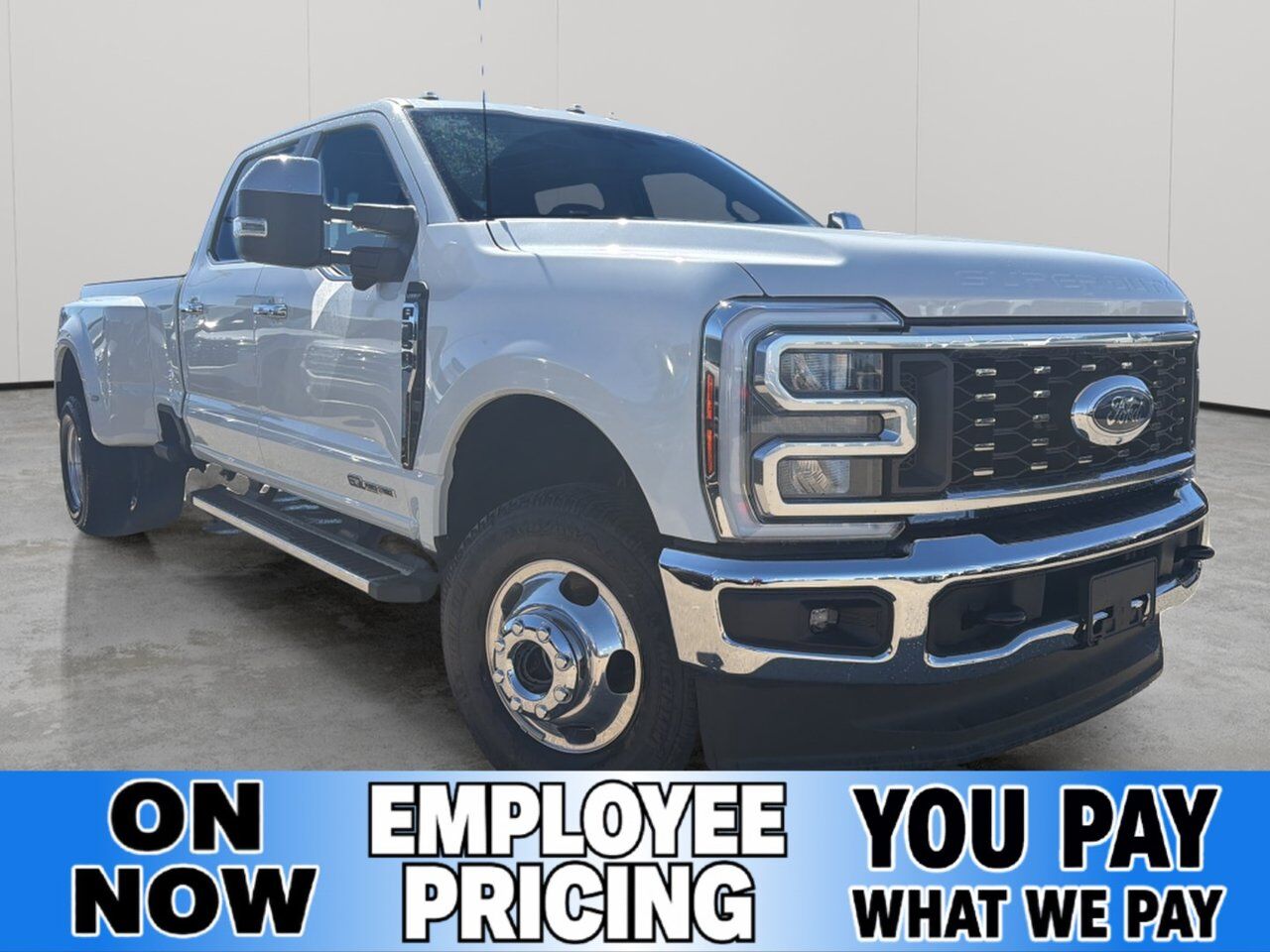 2026 Ford Super Duty F-350 DRW Lariat