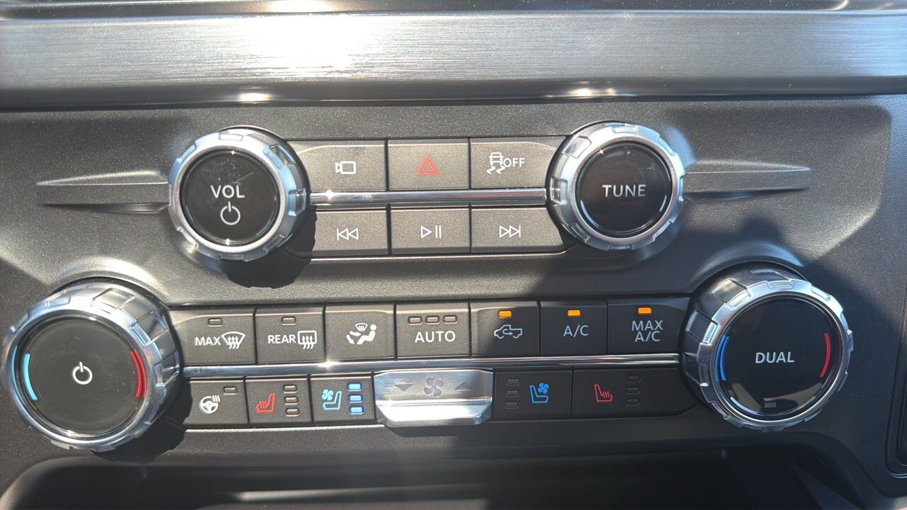 2026 Ford Super Duty F-350 DRW Lariat Sherwood Park AB