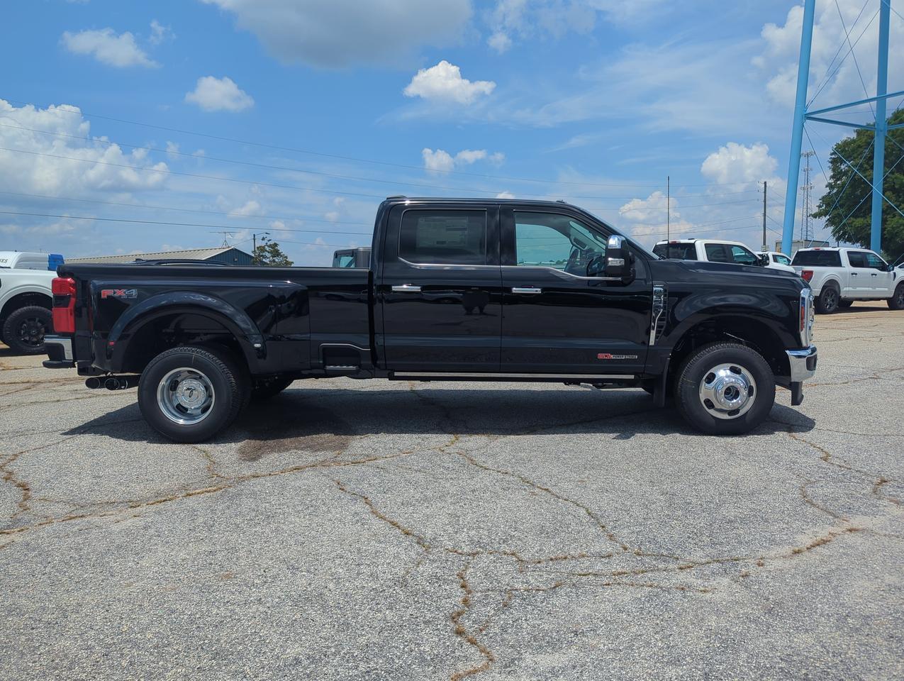 2026 Ford Super Duty F-350 DRW Lariat Winder GA