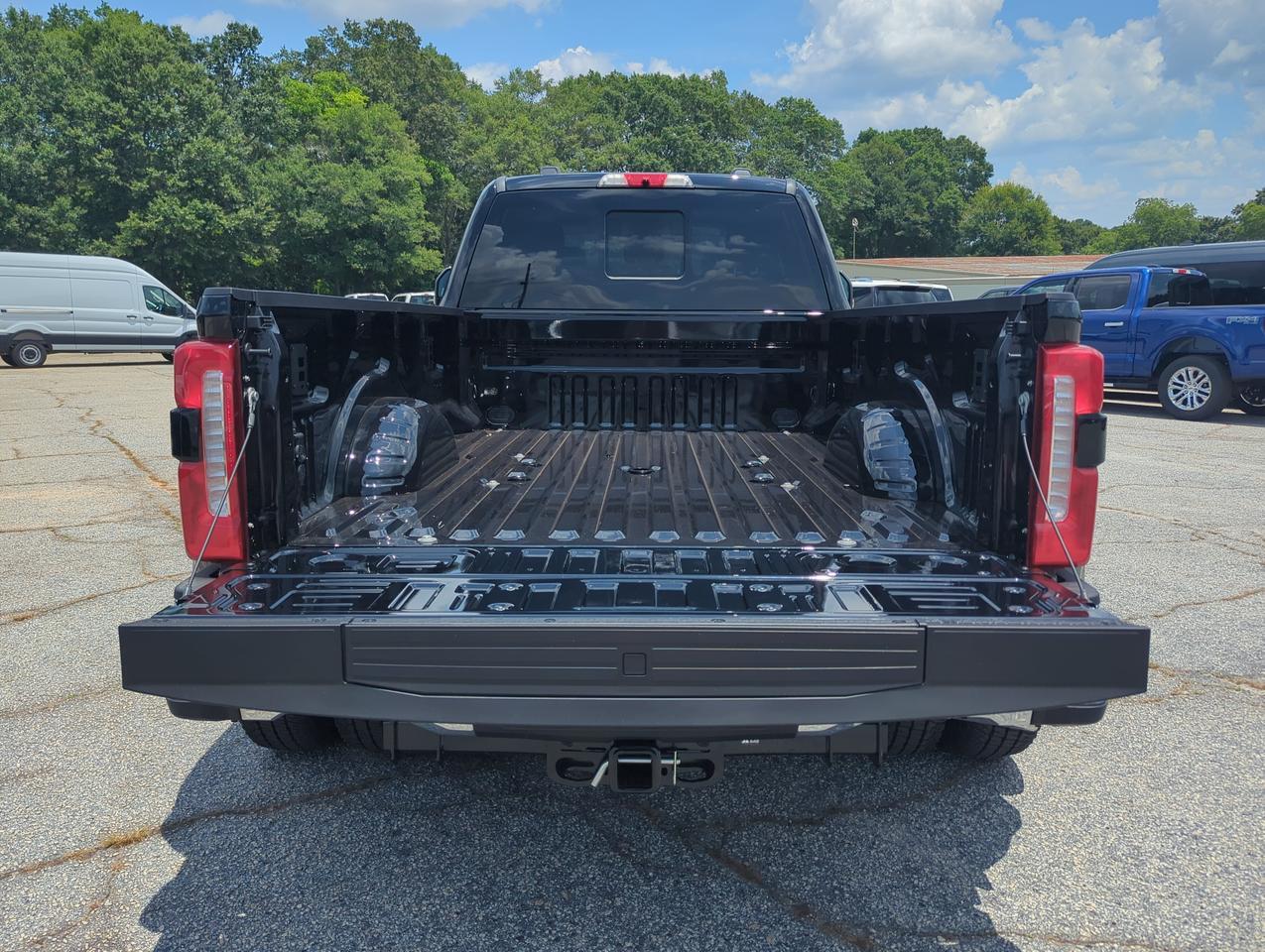 2026 Ford Super Duty F-350 DRW Lariat Winder GA