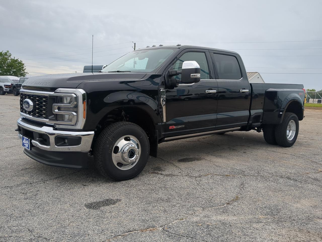 2026 Ford Super Duty F-350 DRW Lariat Winder GA