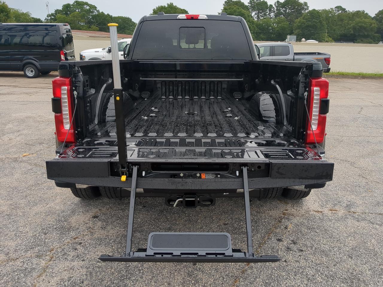 2026 Ford Super Duty F-350 DRW Lariat Winder GA