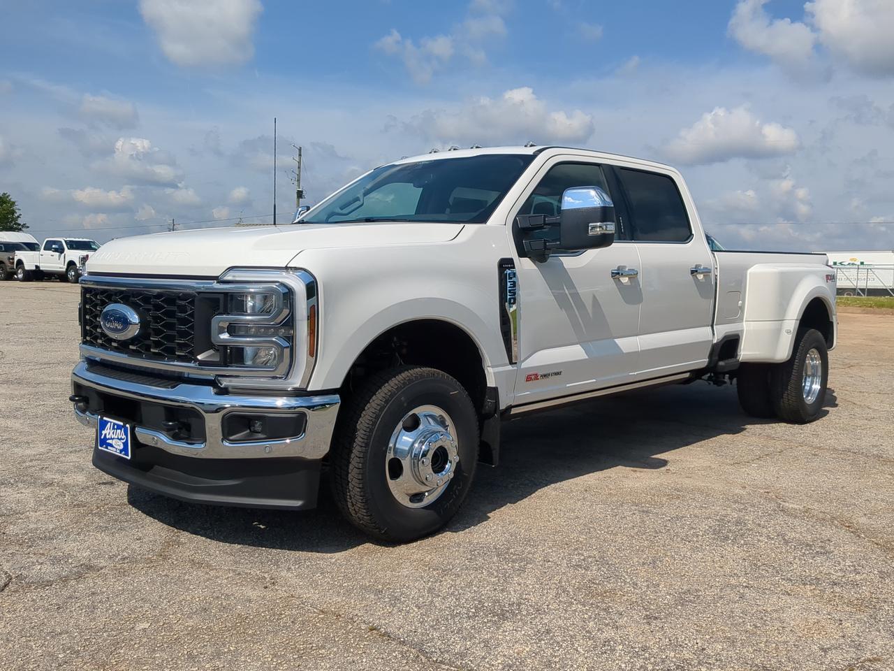 2026 Ford Super Duty F-350 DRW Lariat Winder GA